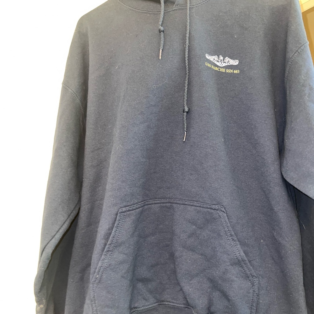 Gildan Heavy Blend Navy Sweatshirt